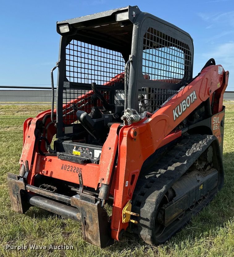 2020 Kubota  SVL65-2 tracked skid steer loader - DM0317