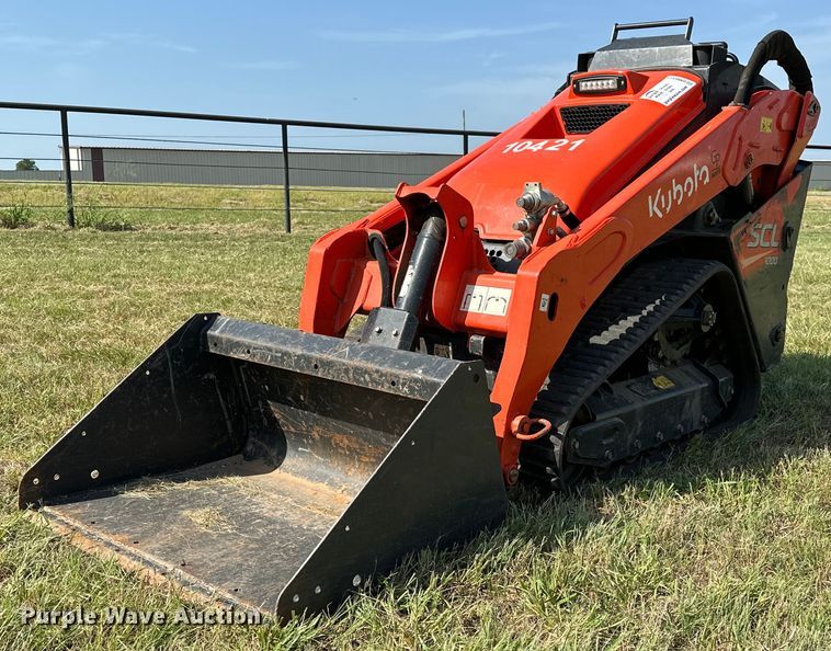 2021 Kubota  SCL1000 compact utility loader - DM0331