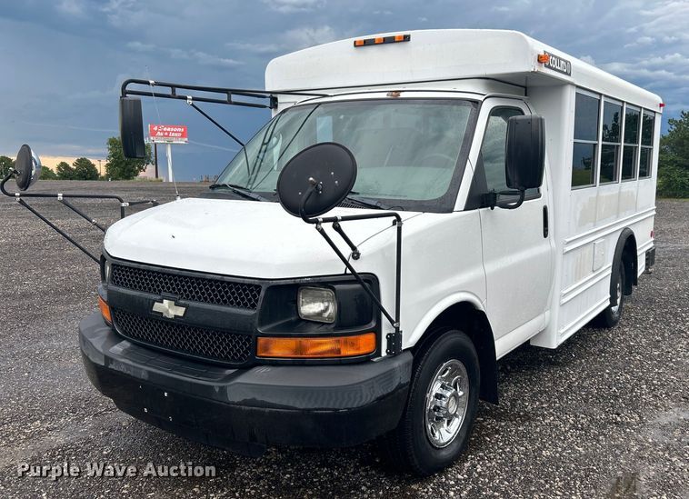 2008 Chevrolet Express G3500  school bus - KW9167