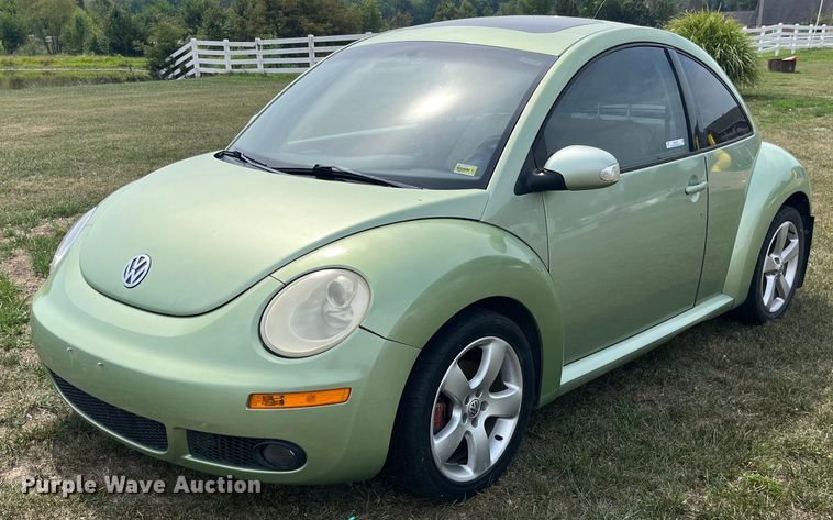 2006 Volkswagen New Beetle - MG9376