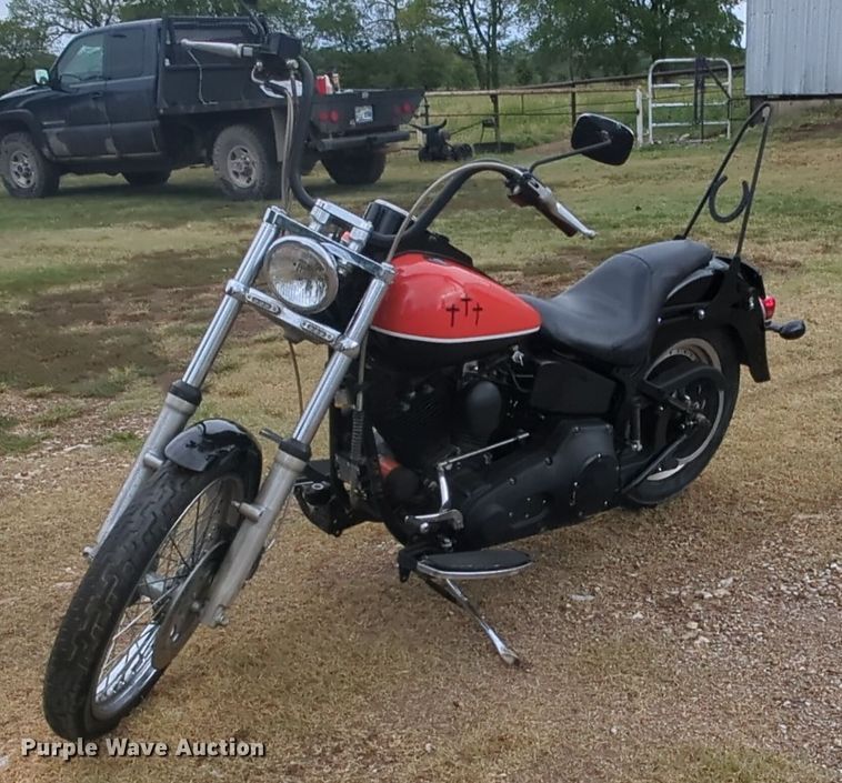 1999 Harley Davidson Night Train  motorcycle - MY9889
