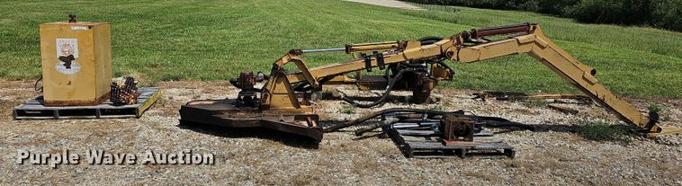 Tiger  side boom rotary mower - NU9136