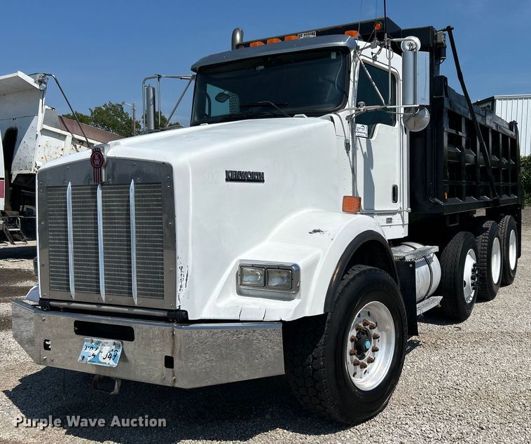 2009 Kenworth T800  dump truck - DI7940