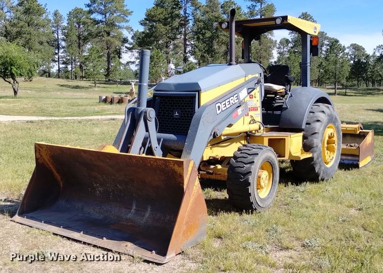John Deere 210LJ  landscape tractor - DP3330