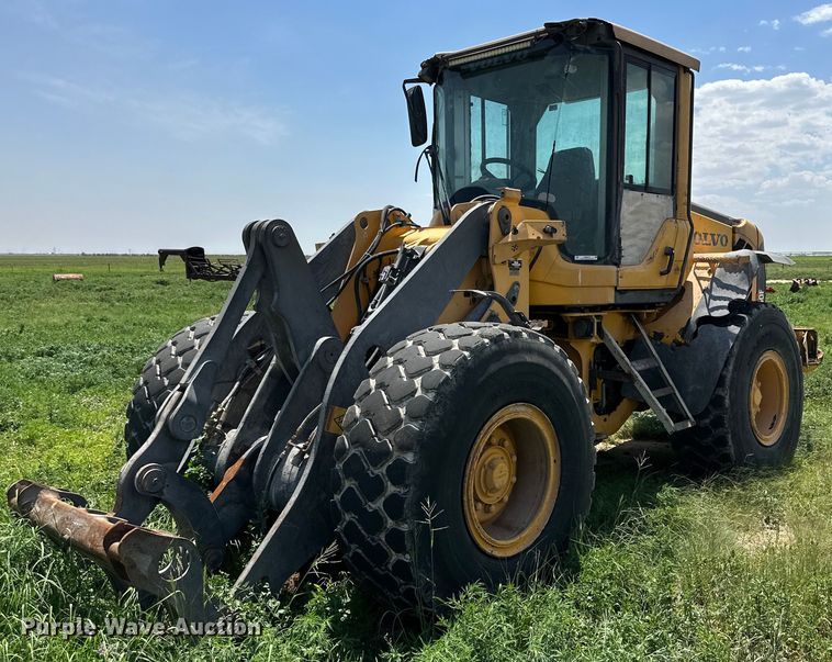 2010 Volvo L60F  wheel loader - KM9878