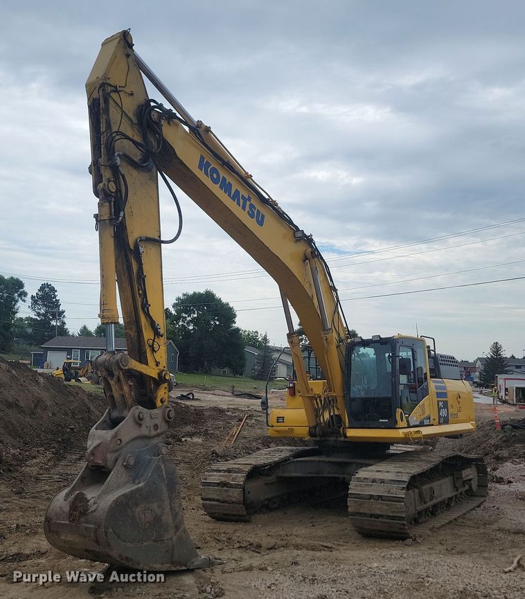2012 Komatsu PC490LC-10  excavator - LQ9076