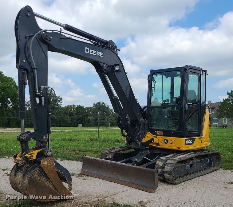 2021 John Deere 60G  mini excavator - MG9665