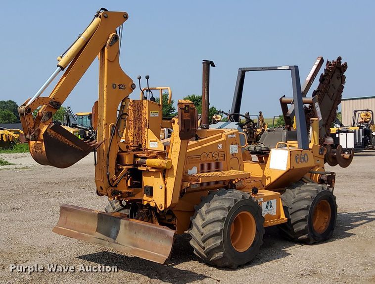 2001 Case 660  trencher - MQ9310