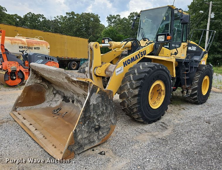 2015 Komatsu WA380-7  loader bucket - NT9815