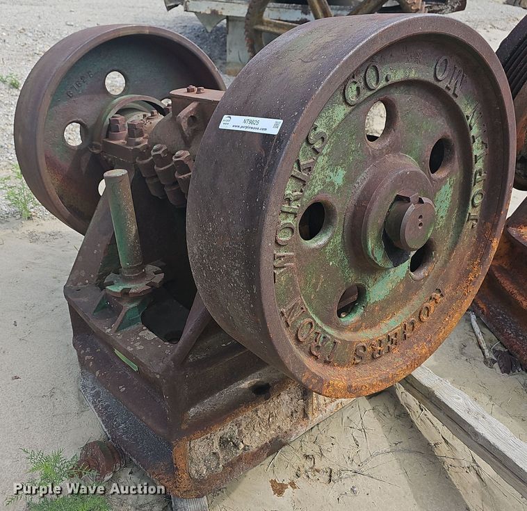 1936 Rogers Iron Works Co. 156  rock crusher - NT9825