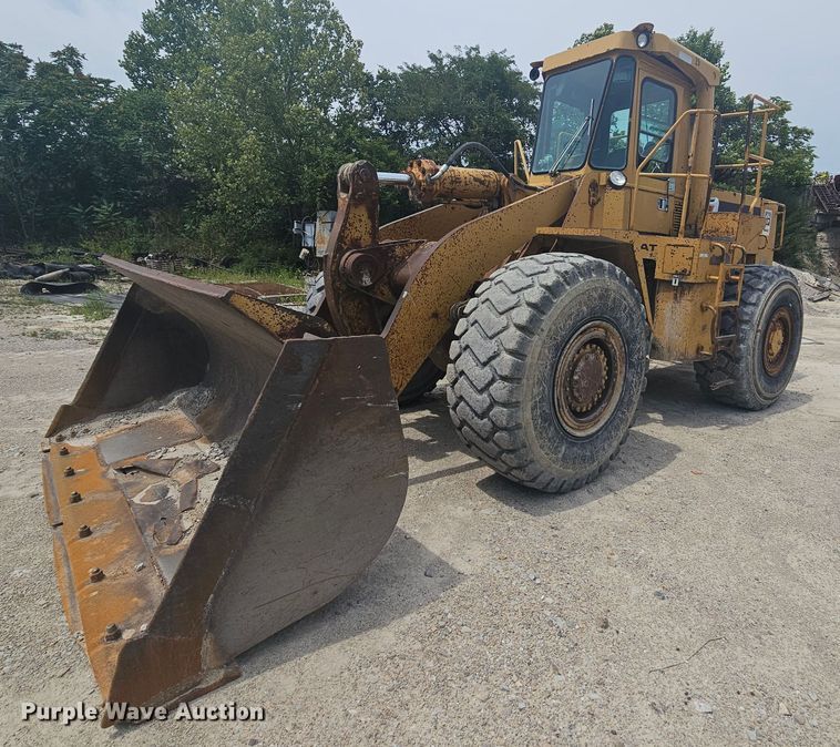 1981 Caterpillar 966D  wheel loader - NT9848
