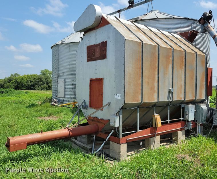 Super B  grain dryer - DN4044