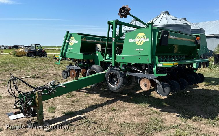 Great Plains 3S-3000  grain drill - NP9976