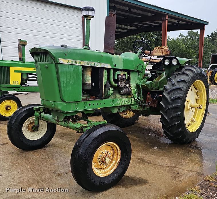 1962 John Deere 3010  tractor - NT9902