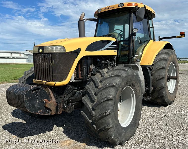2008 Challenger MT665B  MFWD tractor - OC9139