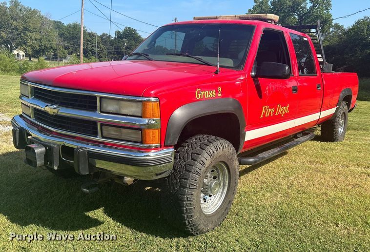 1999 Chevrolet K3500  Crew Cab brush fire truck - LE9704