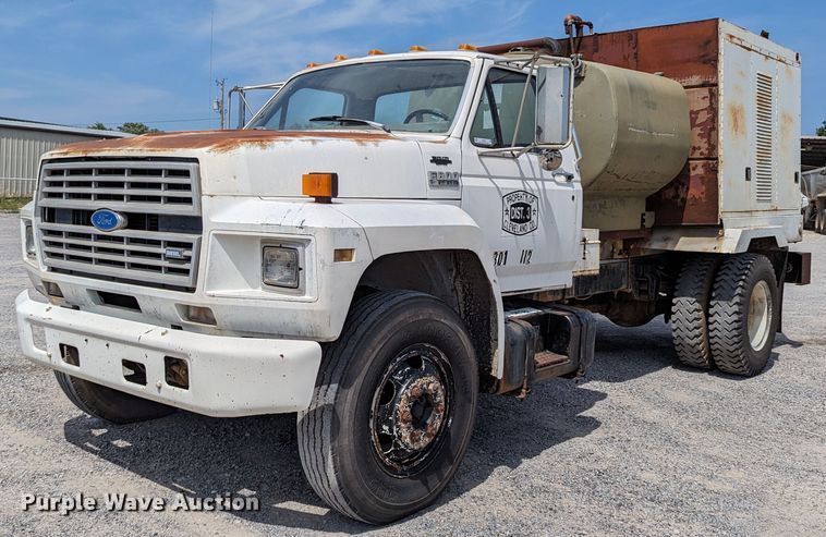 1993 Ford F600  sewer jetter truck - LN9000