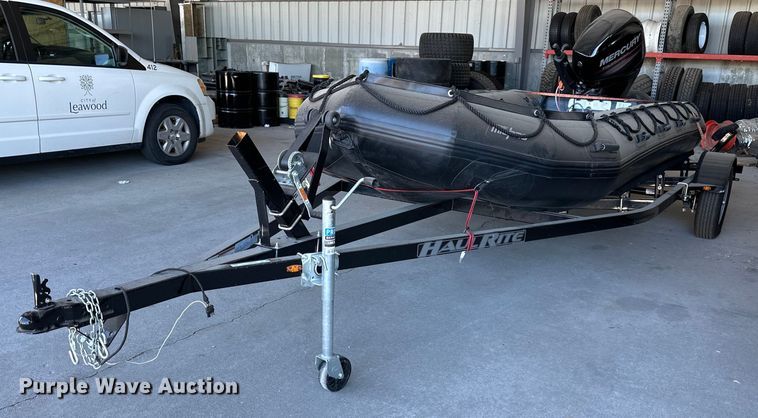 2017 Zodiac MilPro  inflatable boat - LQ9009