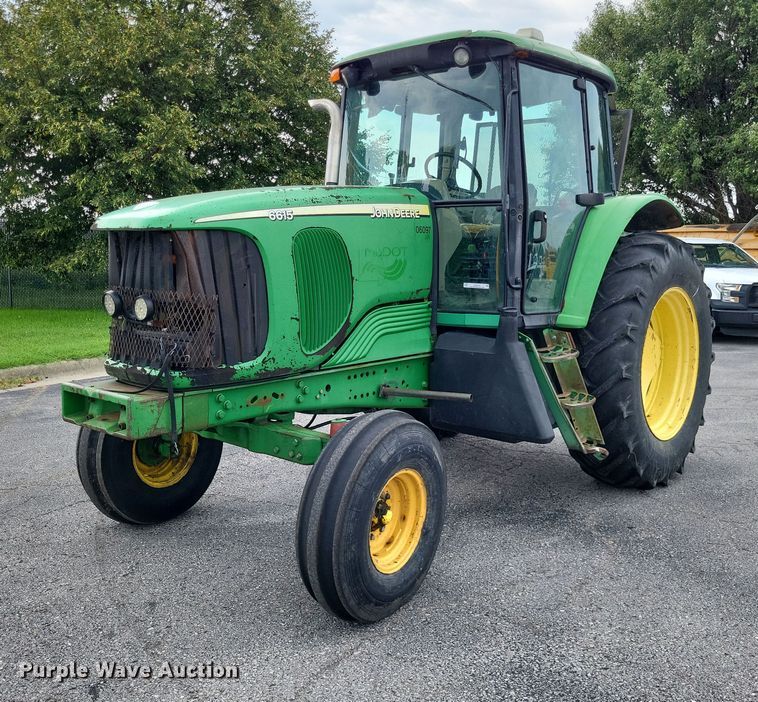 John Deere 6615  tractor - LS9640