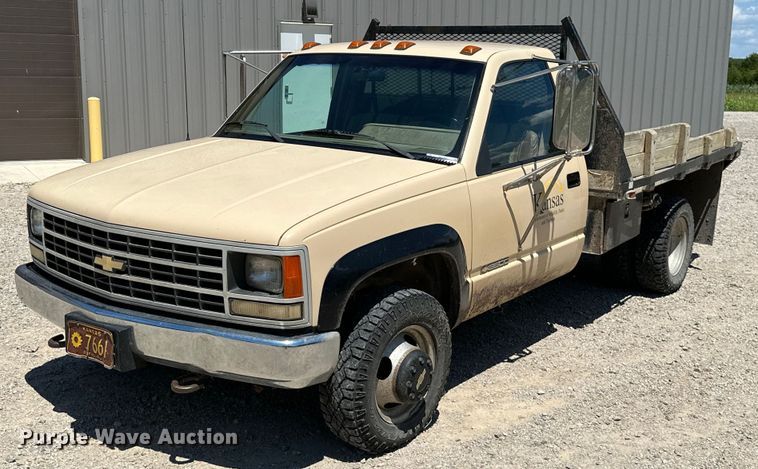 1991 Chevrolet K3500  dump flatbed pickup truck - ML9162