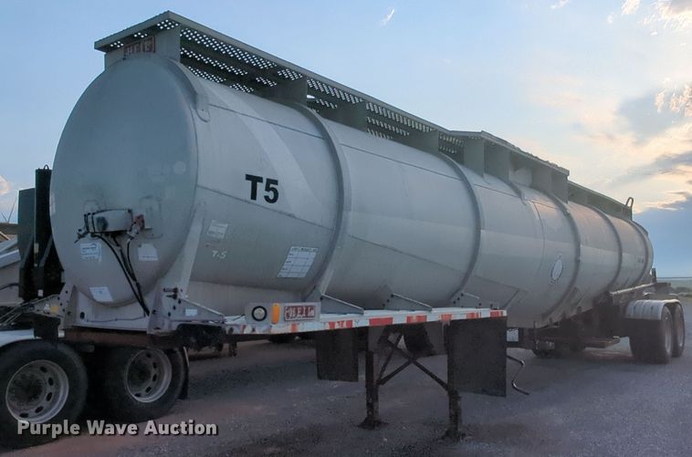 1994 Heil  tank trailer - MY9894