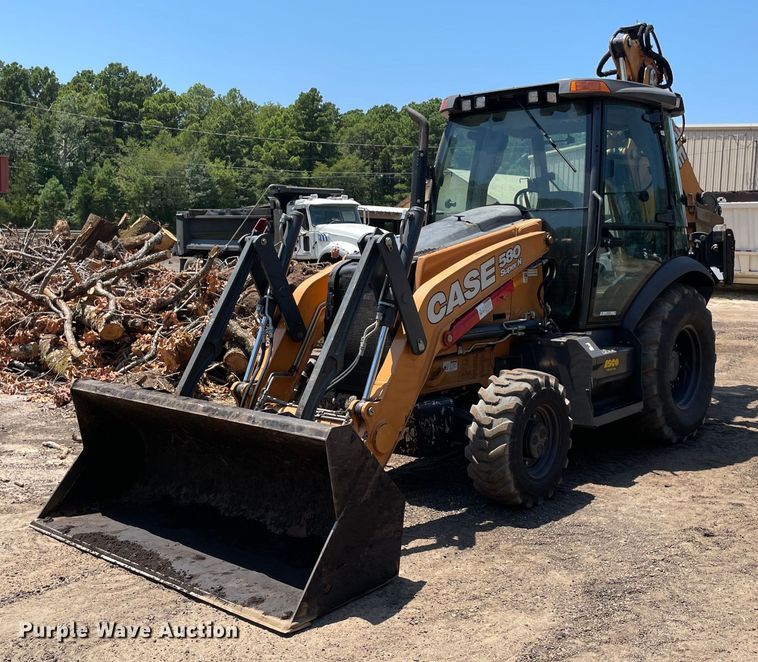 2017 Case 580 Super N backhoe - NT9448