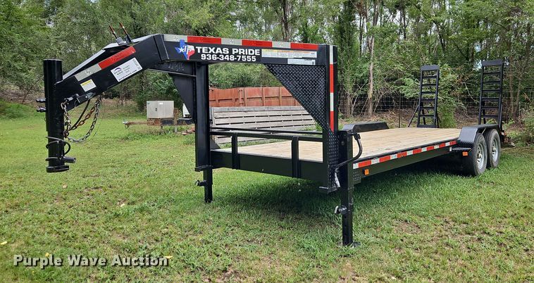 2017 Texas Pride  equipment trailer - DP2324