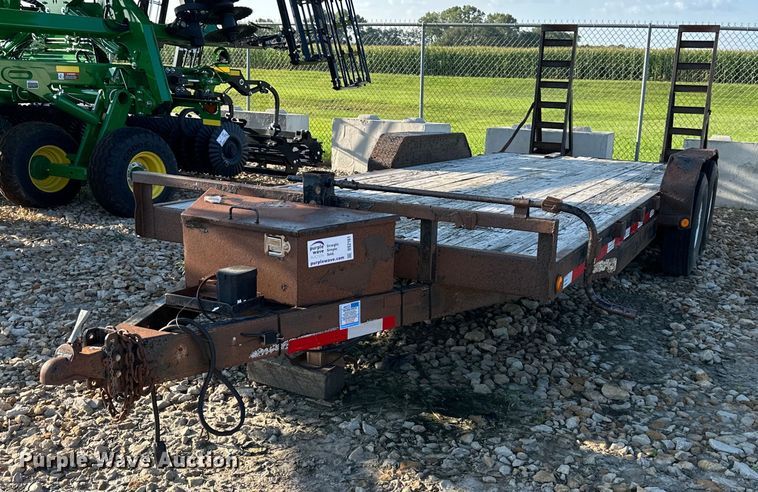 2007 PJ  utility trailer - DS2161