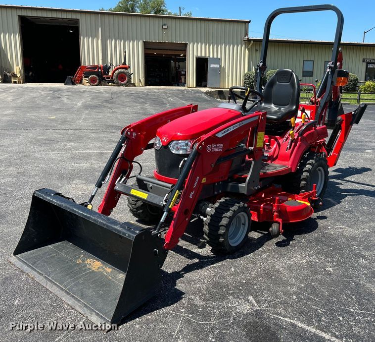 2021 Massey Ferguson GC1723  tractor - NL9523