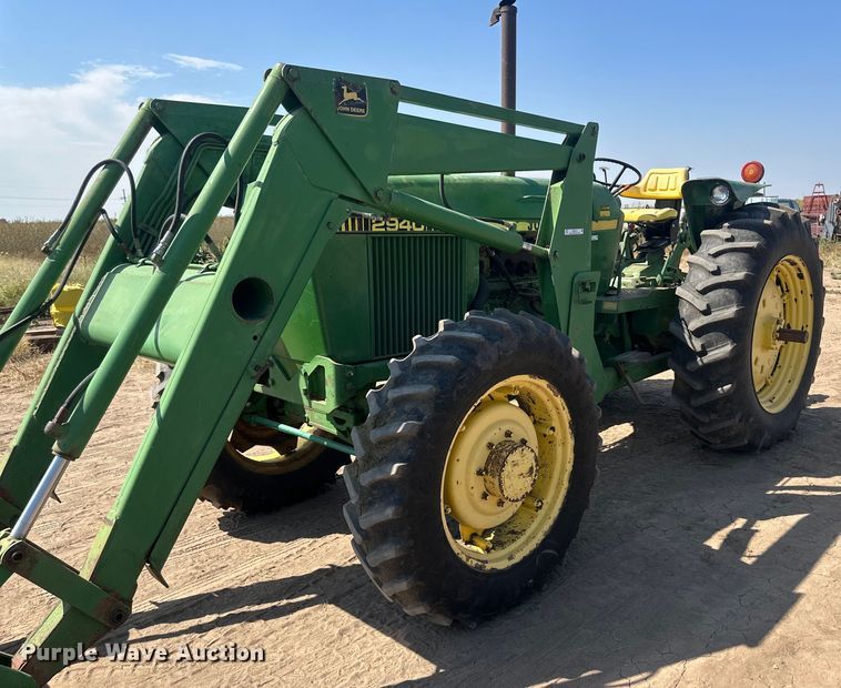 John Deere 2940 MFWD tractor - OC9414