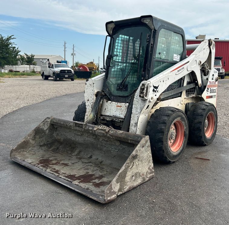 2013 Bobcat S650  skid steer loader - DI7962