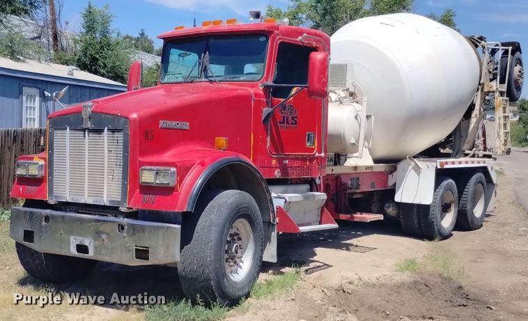 1998 Kenworth W900B  ready mix truck - DP3368