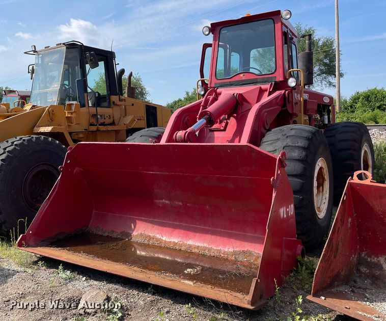 International Harvester H90  wheel loader - DS8779