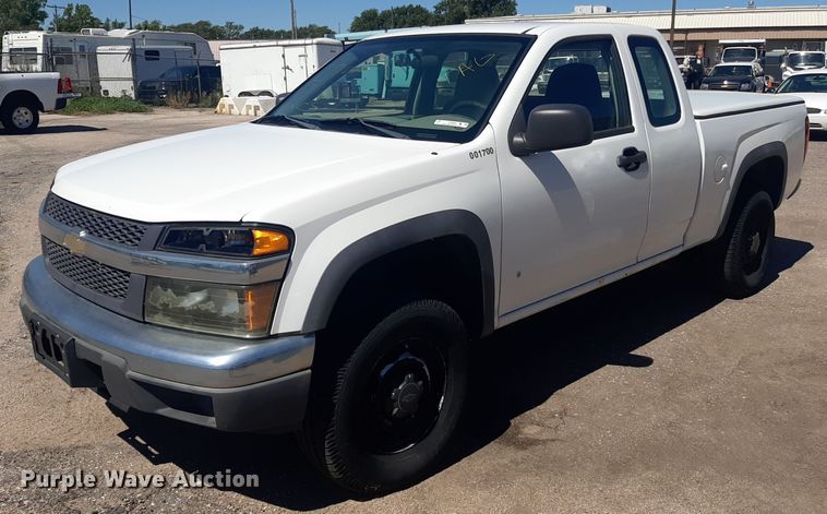 2008 Chevrolet Colorado Ext. Cab pickup truck - NY9660