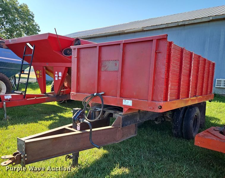 Shop built  grain trailer - DP2330