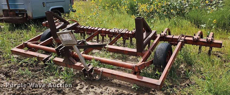 Allis Chalmers 10  chisel - DQ0284