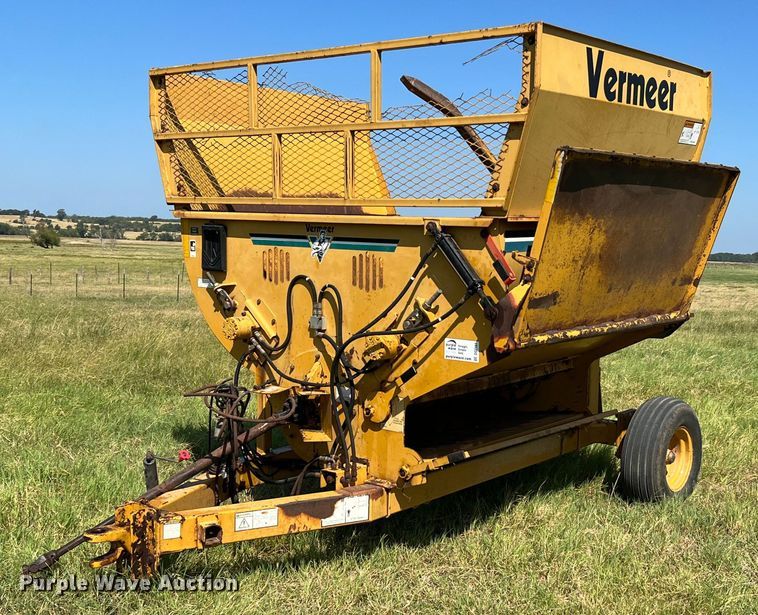 2010 Vermeer BP7000  bale processor - DQ2151