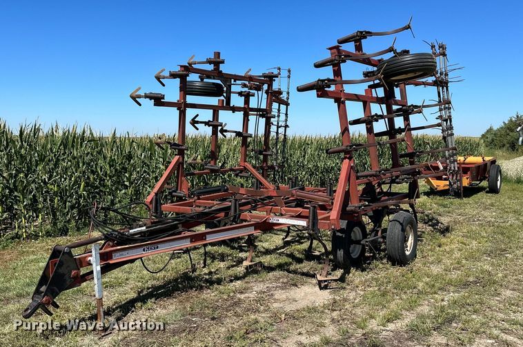 Kent 5323V  field cultivator - NP9405