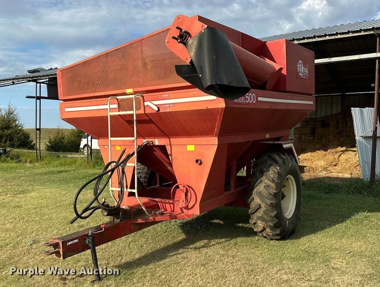 E-Z Trail 500  grain cart - NP9443