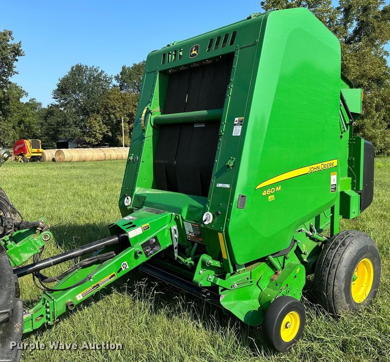 2019 John Deere 460M  round baler - OC9141