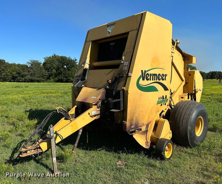 2013 Vermeer 604 Super M  round baler - OG9159