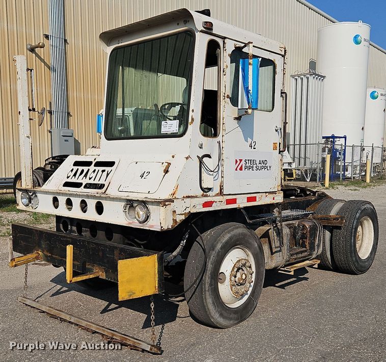 Capacity YT30  yard truck - DP2339