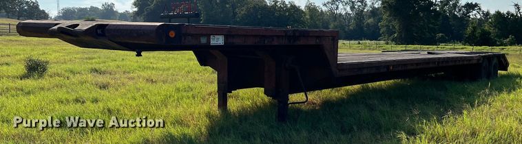 1981 Aztec FCB-6645  drop deck equipment trailer - DQ2148