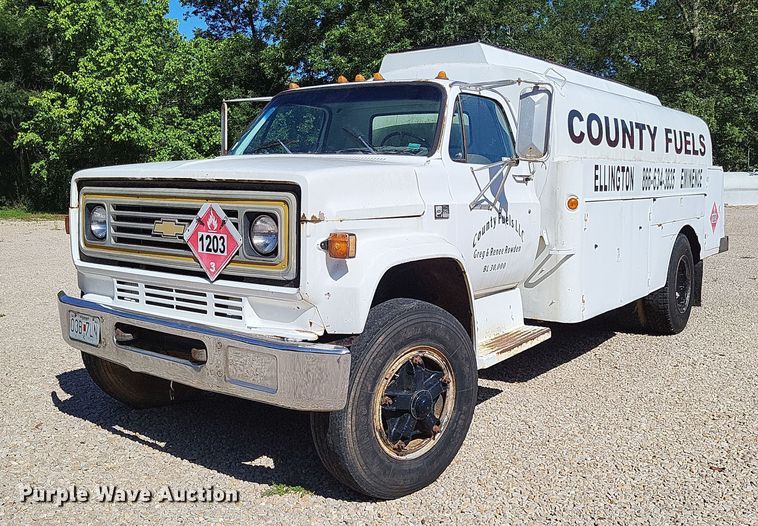 1984  Chevrolet C70  fuel truck - LS9682