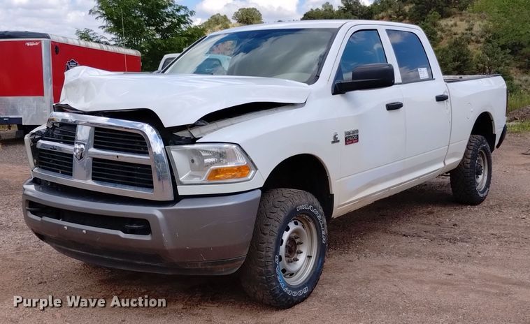 2011 Dodge Ram 2500HD  Crew Cab pickup truck - DP3402