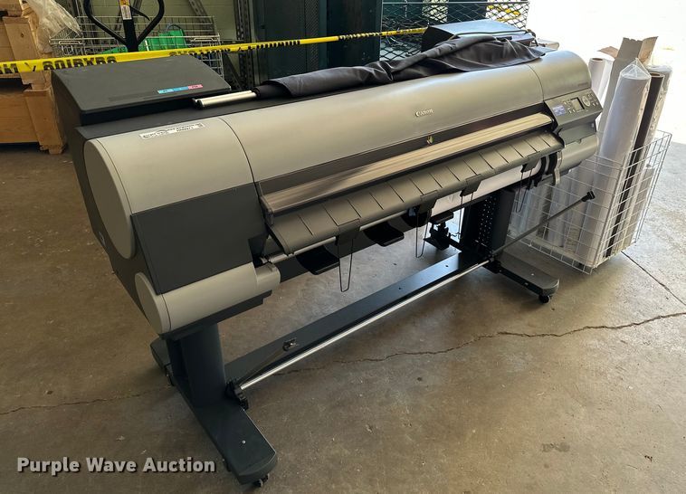 Canon iPF8000S  printer - HN9971