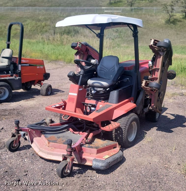 Toro Groundsmaster 4000D  lawn mower - LQ9129