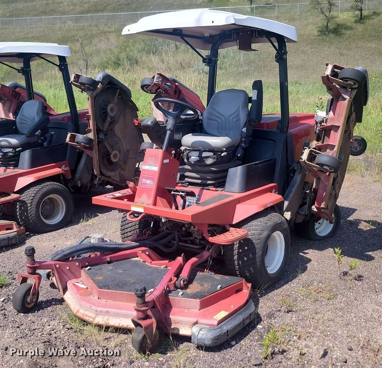 Toro Groundsmaster 4000D  lawn mower - LQ9130