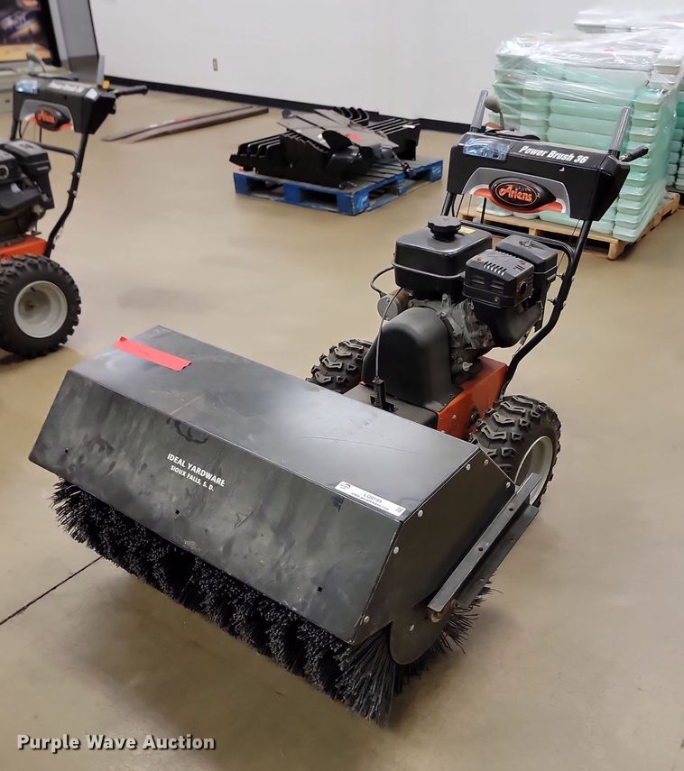 Ariens 926057  broom - LQ9193