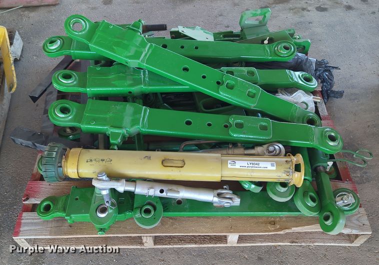 John Deere  parts - LY9342